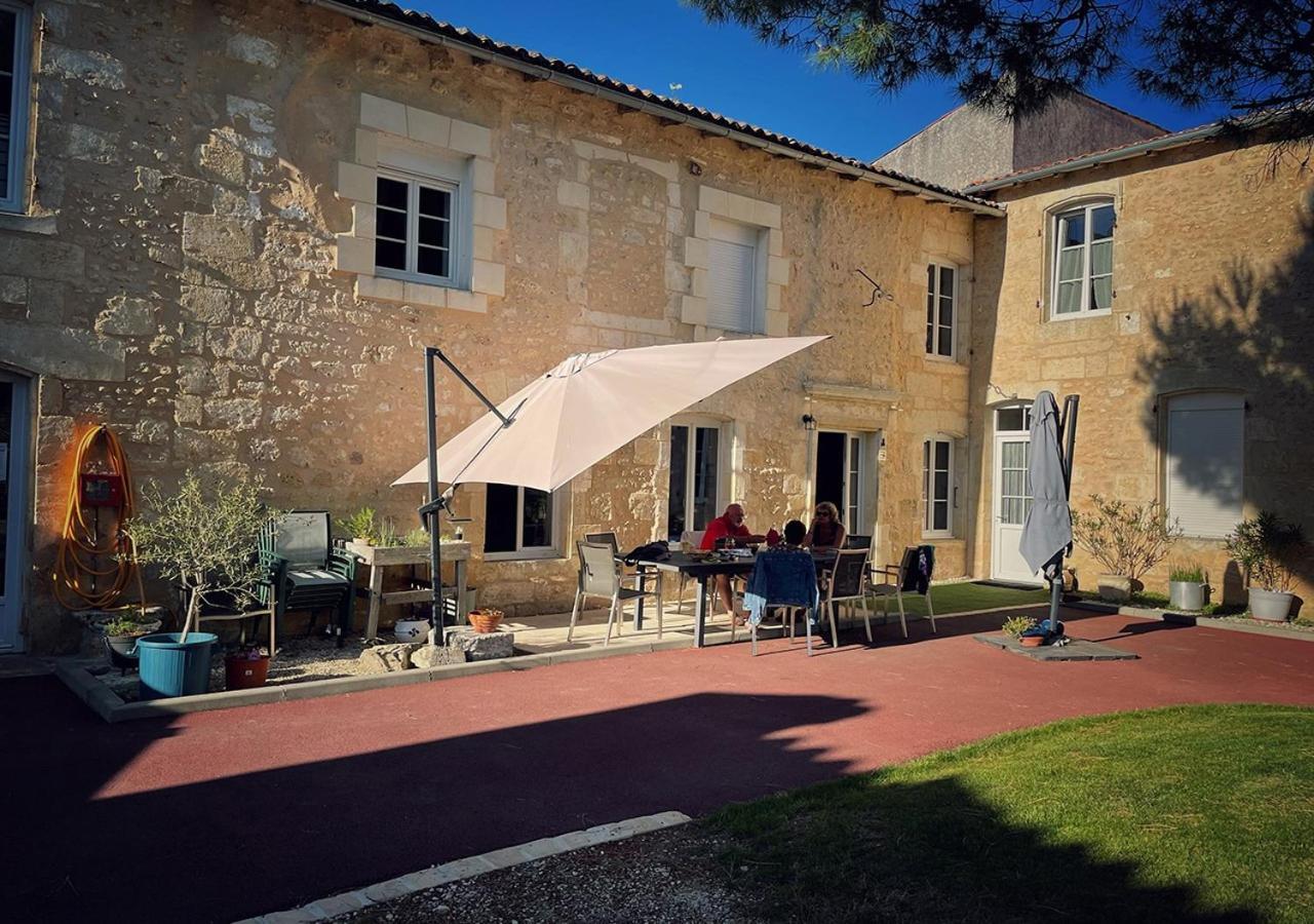 Jardin D'Arcy - Chambres D'Hotes Avec Piscine Et Spa Bois Zewnętrze zdjęcie