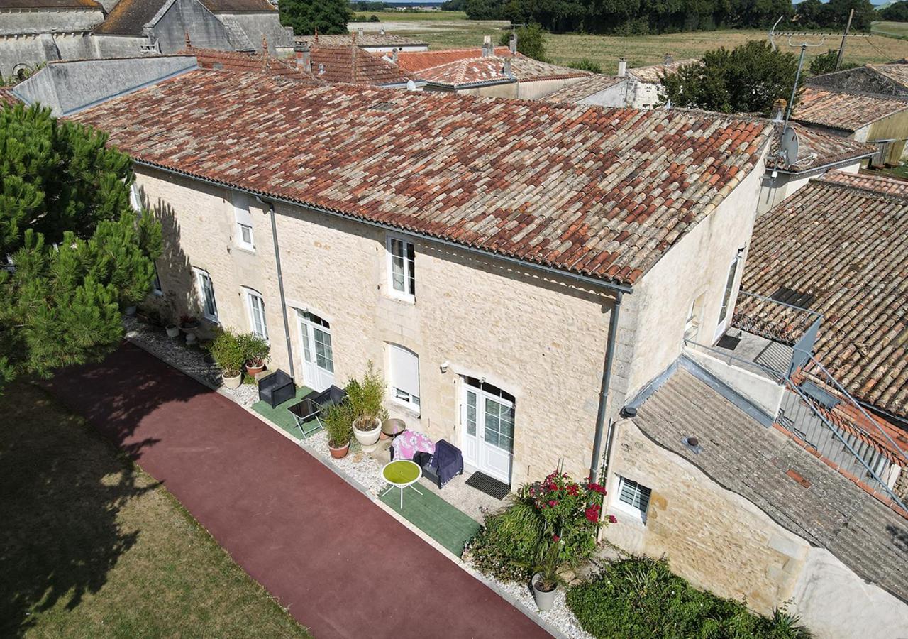 Jardin D'Arcy - Chambres D'Hotes Avec Piscine Et Spa Bois Zewnętrze zdjęcie